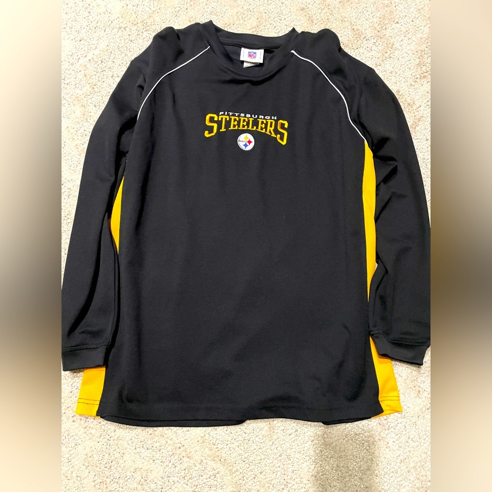 Mens long sleeve knit shirt